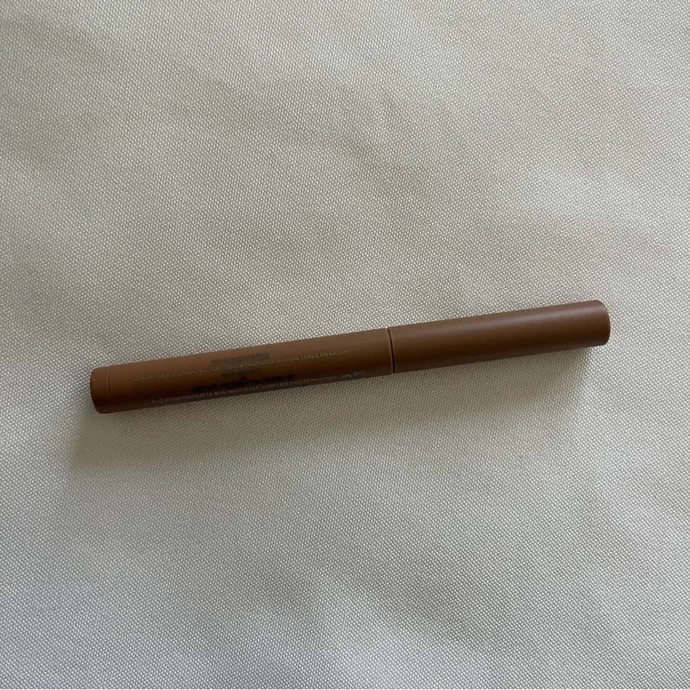 FENTY BEAUTY by Rihanna Shawdowstix Longwear Eyeshadow Stick Nut All Men NWT